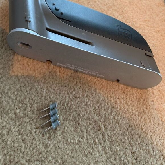 Insta Hang Picture Hanging Tool - Picture 4 of 4